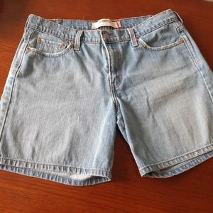 Levi's Women's High Waisted Shorts, Sz 12